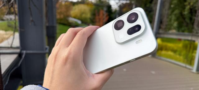 Două camere de 200 de megapixeli pe un telefon!? OPPO Find X9s are premiera