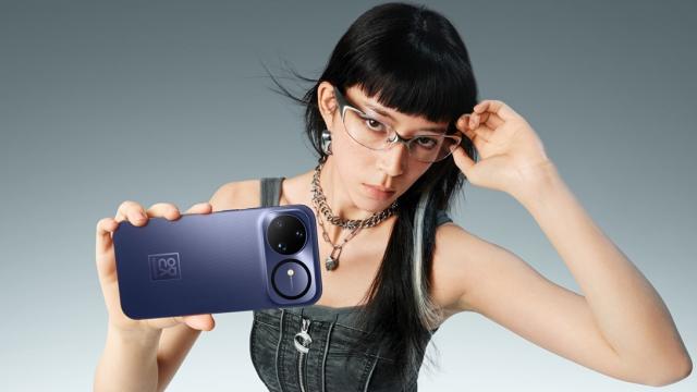 <b>HUAWEI nova 15 Ultra e oficial și aduce cameră RYYB cu deschidere variabilă, cameră telephoto periscop; Apar și modelele nova 15, nova 15 Pro</b>Pe final de an 2025 cei de la HUAWEI vin cu noi propuneri în zona mid-range și mă refer la seria nova 15 care inaugurează un nou design de cameră. Lineup-ul îl include pe nova 15, pe nova 15 Pro și pe nova 15 Ultra