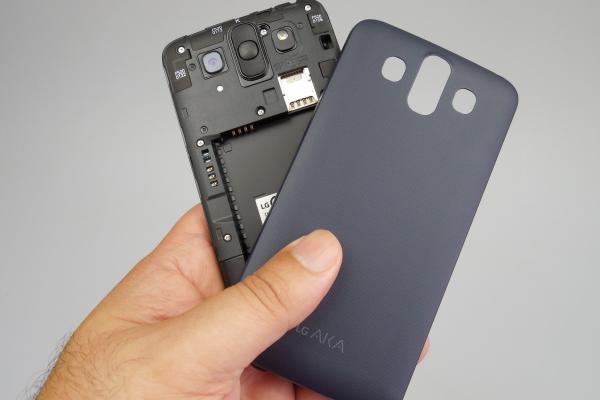 LG AKA - Galerie foto Mobilissimo.ro