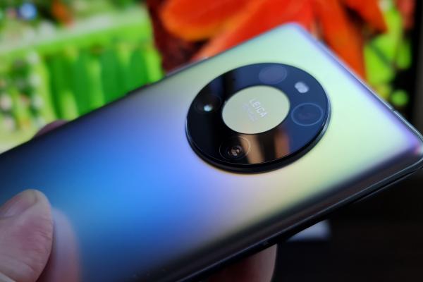 Huawei Mate 40 Pro: Camera scapă de complexele filmării Huawei, excelează la dynamic range