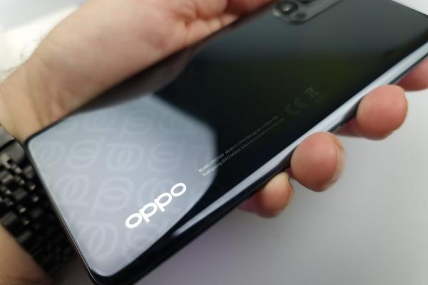 OPPO Reno4 Pro 5G - Galerie foto Mobilissimo.ro