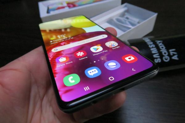 Samsung Galaxy A71: Acustică plăcută pentru un difuzor singular