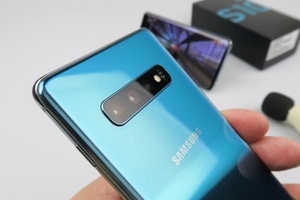 One UI 2.1 ajunge pe telefoanele Galaxy S10 și Galaxy Note 10 alături de alte funcții inițial văzute pe S20