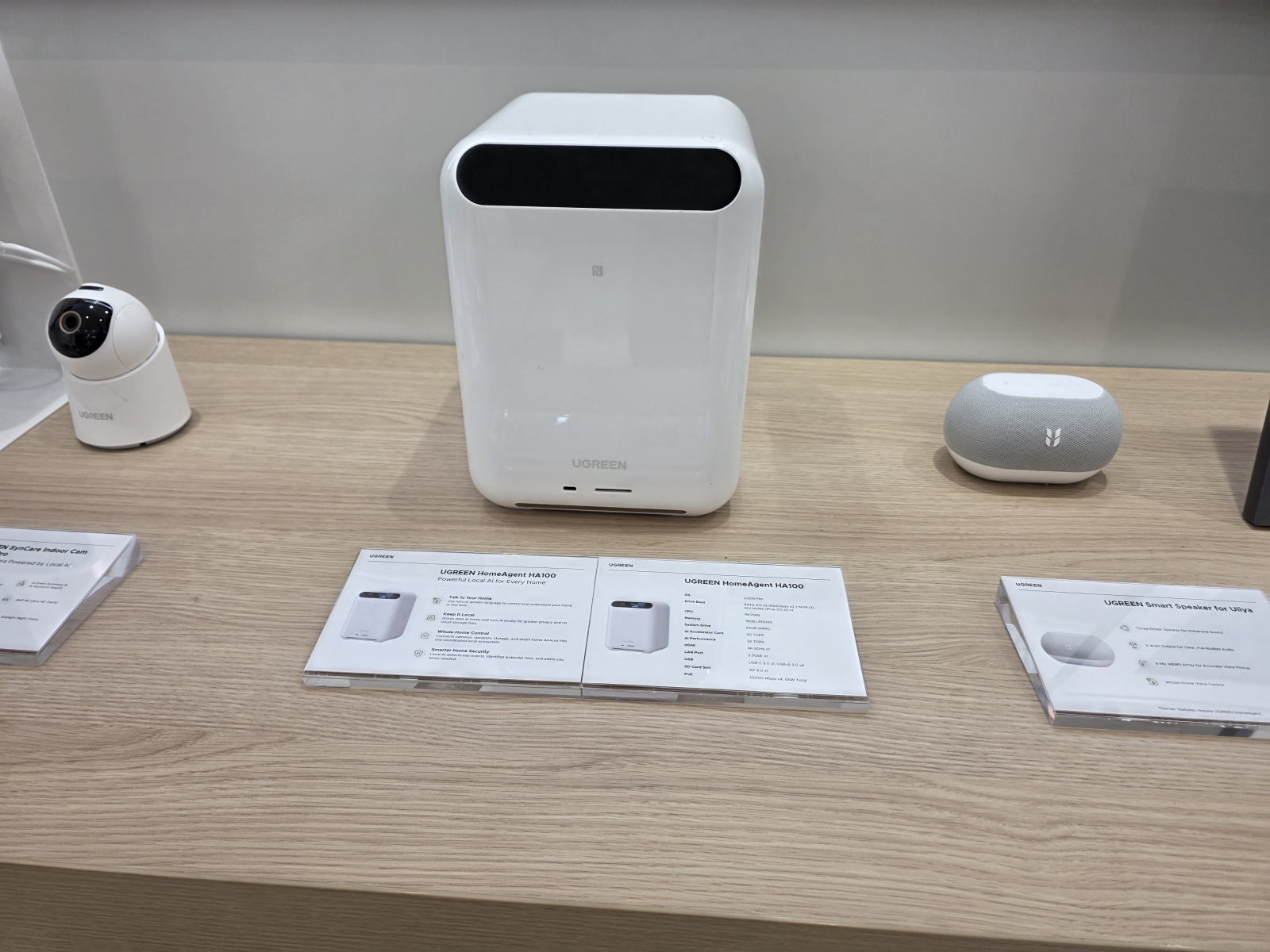 Sistem de securitate UGREEN - IFA 2026 (galerie)