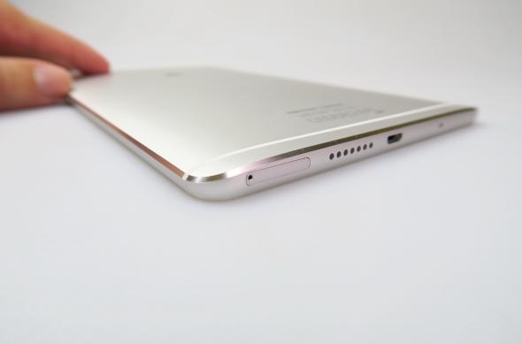 Huawei MediaPad M3 - Galerie foto Mobilissimo.ro: Huawei-MediaPad-M3_038.JPG