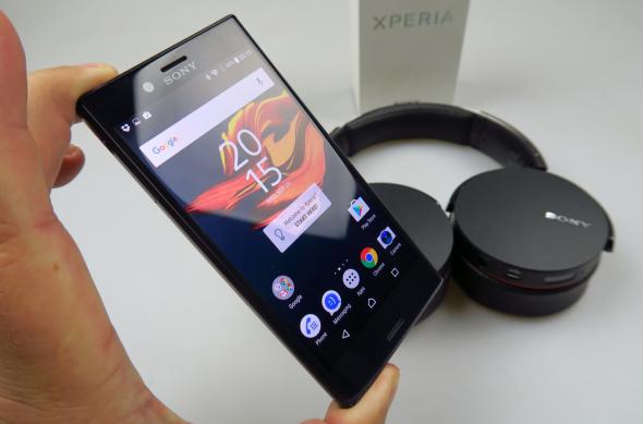 Sony Xperia X Compact - Galerie foto Mobilissimo.ro: Sony-Xperia-X-Compact_012.JPG