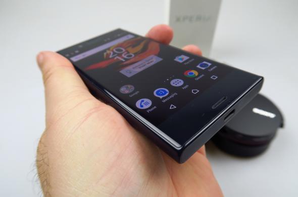 Sony Xperia X Compact - Galerie foto Mobilissimo.ro: Sony-Xperia-X-Compact_013.JPG