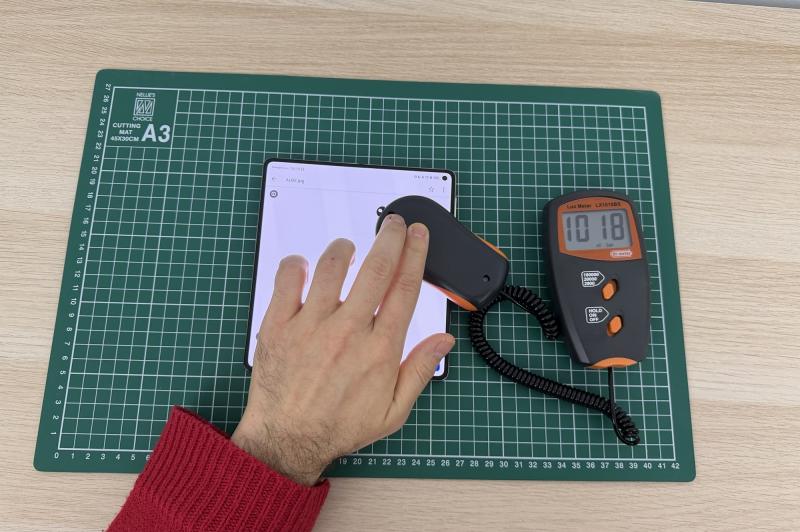 Huawei Mate X7 - Luminozitate display: Photo 01.02.2026, 14 15 42.jpg