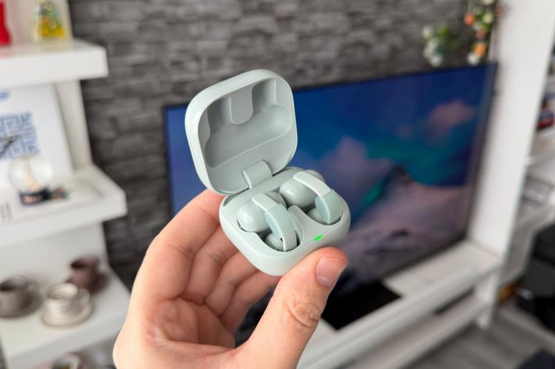 Sony LinkBuds Clip - Fotografii hands-on: Sony-LinkBuds-Clip_ (1).jpg