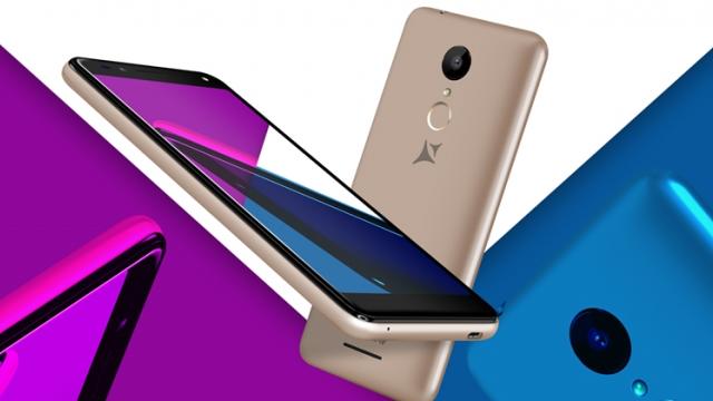 <b>Allview A9 Plus este primul telefon cu Android Go al braşovenilor; Costă sub 400 lei!</b>Astăzi brașovenii de la Allview au anunțat pe neașteptate lansarea lui A9 Plus, primul telefon din portofoliu care adoptă platforma Android GO. Vă reamintim că aceasta este destinată telefoanelor cu hardware slab și că avem practic de-a face