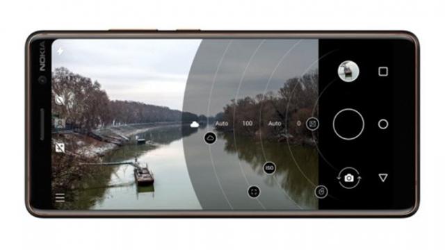 <b>Aplicaţia Nokia Pro Camera ajunge pe noi telefoane, printr-o portare XDA Developers</b>Astăzi descoperim că aplicația Nokia Pro Camera a ajuns pe noi telefoane mobile și asta prin intermediul unei portări realizate de către XDA Developers. Comunitatea de dezvoltatori software ne oferă astfel posibilitatea de a instala software-ul 