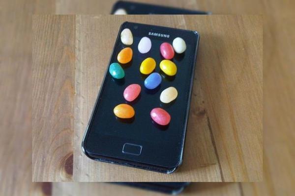 Actualizarea la Android Jelly Bean pentru Samsung Galaxy S II va Întârzia până În 2013