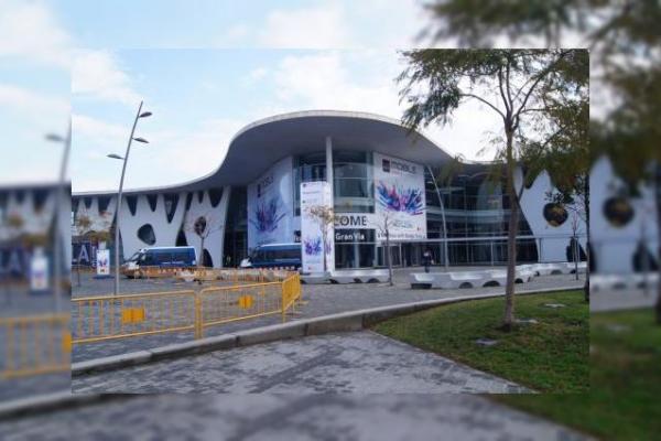 MWC 2013 - Legitimația de presă, primul contact cu locația târgului de tehnologie, Barcelona la pas