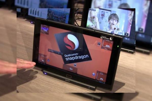 MWC 2013: Qualcomm Snapdragon S800 prezentat la standul Qualcomm Într-un demo "nuclear" (Video)