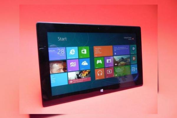 Review Microsoft Surface RT: design plăcut, potențial de gaming, ceva lipsă (Video)