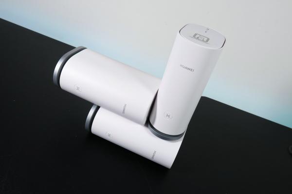 Prezentare Huawei WiFi Mesh 3 WS8100 - Poate cel mai capabil sistem Mesh de pe piață, cu NFC și rază de acțiune de până la 600 m²