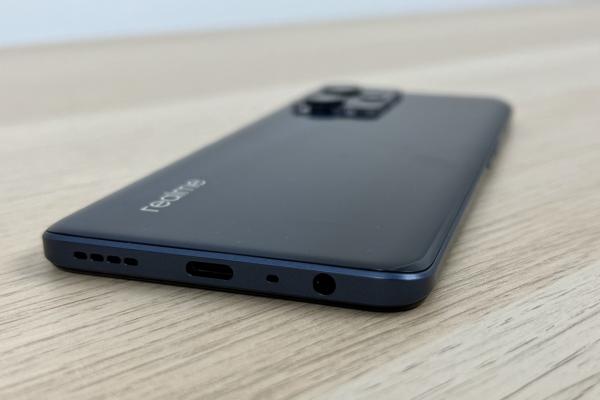 realme 9 PRO+: Acustică stereo, cu înalte impresionante, reglaje Dolby Atmos