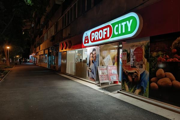 Motorola Edge 40 - Fotografii noapte