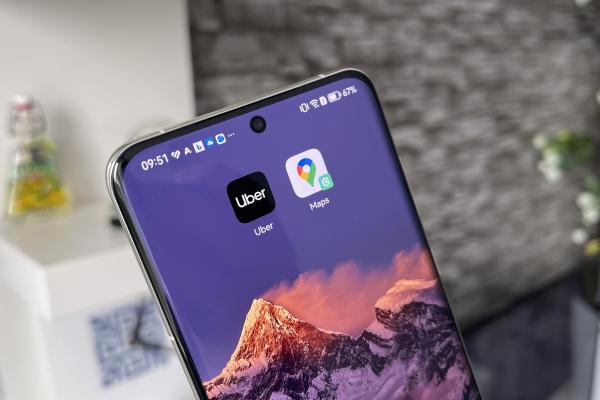 Cum m-am folosit de Uber și Google Maps în München pe un Huawei P60 Pro pentru a naviga în siguranță