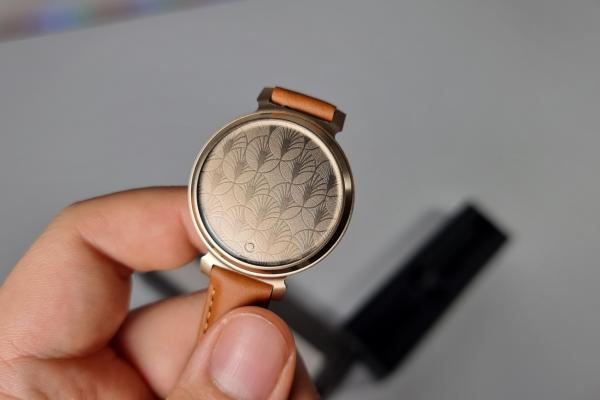 Garmin LILY 2 Classic - Unboxing