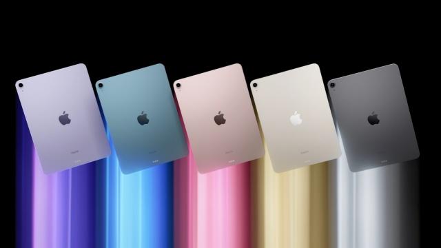 <b>Apple își păstrează poziția de lider pe piața tabletelor, în ciuda unei scăderi semnificative în 2023 și fără vreo lansare iPad</b>Într-un an în care gigantul tech Apple nu a lansat niciun model nou de iPad, compania a reușit să își mențină supremația pe piața tabletelor. Potrivit datelor preliminare furnizate de International Data Corporation, în ultimul trimestru al anului, livrări