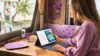 Lenovo Yoga Tab Gen 2 intră la vânzare în Europa: ecran 4K la 144 Hz și baterie de 11.000 mAh