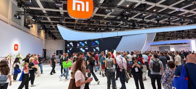 Turul standului Xiaomi la IFA 2026: 3.300 m² de mașini, Mijia, telefoane și smart home