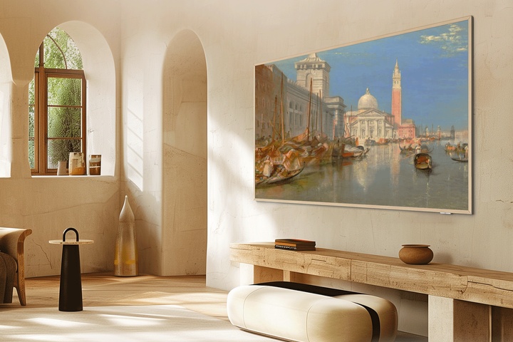 TCL A400U transformă televizorul în galerie; gama Art TV urcă până la 98 inch