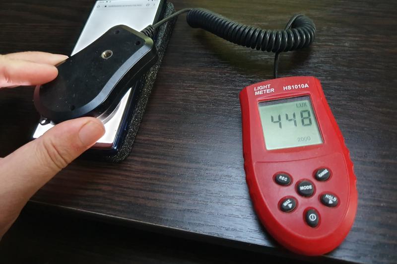 Luminozitate display Sony Xperia 5 și ecran văzut la microscop: Sony-Xperia-5_071.jpg