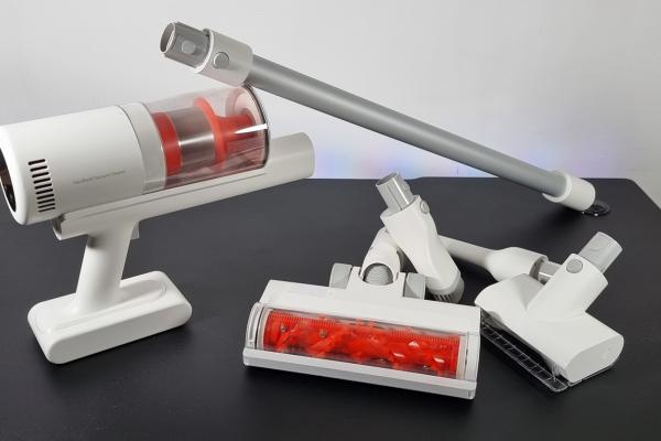 Prezentare Xiaomi Handheld Vacuum Cleaner G11 - Aspirator vertical comod în utilizare, cu perie rotativă inteligentă și putere mare de curățare
