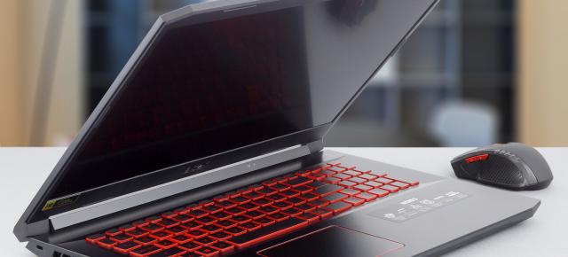 Turul Magazinelor #1228: Laptop de gaming cu reducere serioasă, brăţări, benzi fitness pentru beach body