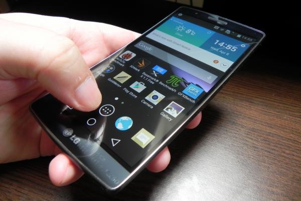 LG G Flex 2 - Galerie foto Mobilissimo.ro