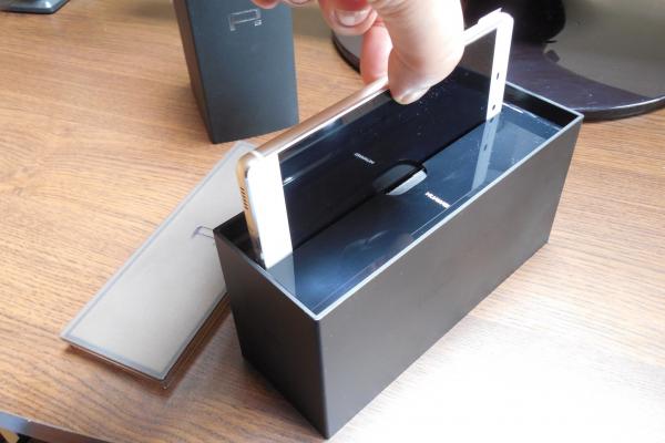 Huawei P8 - Galerie foto Mobilissimo.ro