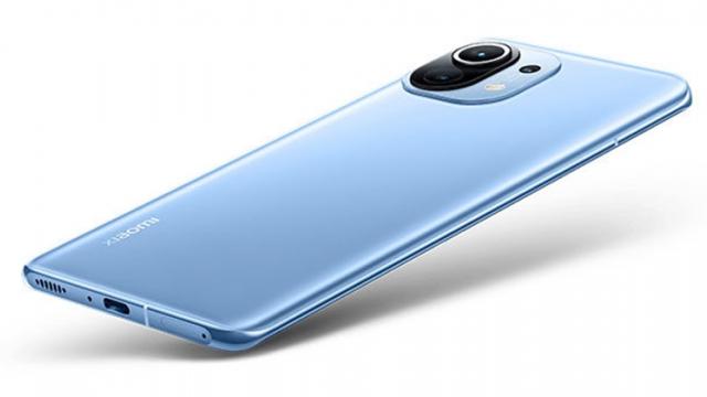 <b>Xiaomi Mi 11 Lite se afișează într-o nouă randare cu ecran plat și design familiar; Lansarea se apropie, iată ce știm până acum</b>Înainte ca debutul lui Xiaomi Mi 11 să aibă loc, la sfârștiul anului 2020, se știa că aceasta urmează a fi o serie. Astfel, am avut parte de scăpări și informații de-a lungul timpului cu privire la varianta Lite, Pro și chiar un video hands-on
