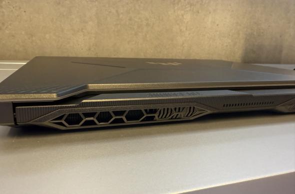 Laptop Gaming ASUS TUF A15: ASUS-TUF-A15_004.jpg