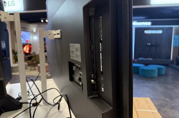 TV LG OLED 4K UHDOLED55B43LA: TV-LG-OLED-4K-UHDOLED55B43LA_001.jpg