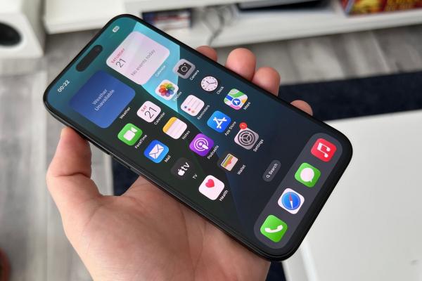 Apple iPhone 16 Plus: Display identic cu cel de pe iPhone 15 Plus