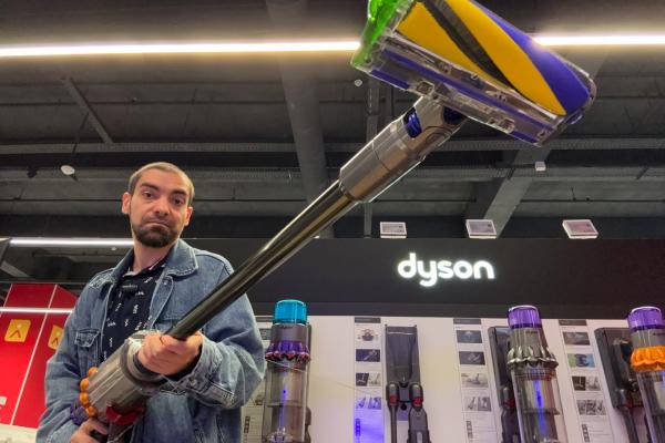 Aspirator vertical DYSON V15 Detect Absolute 2023