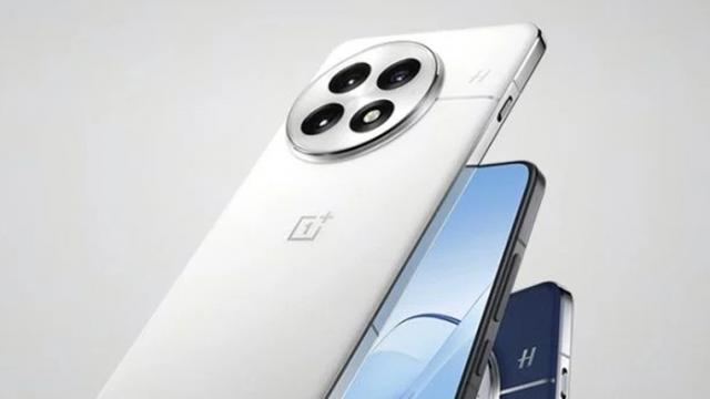 <b>OnePlus 13 își prezintă ecranul într-o serie de teasere oficiale; Panou plat cu muchii înguste, protecție avansată pentru ochi</b>OnePlus 13 înregistrează o avalanșă de leak-uri pe acest final de lună octombrie, iar astăzi descoperim detalii oficiale despre ecranul său. Este produs de BOE și deja a primit certificarea DisplayMate pentru calitate, gradul A++ mai precis