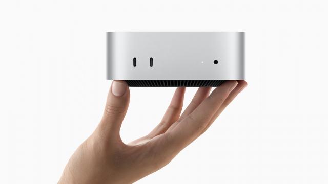 <b>Apple prezintă noul Mac mini: PC „de buzunar”, chiar mai compact față de predecesor, dar foarte puternic</b>În această săptămână pare că Apple s-a decis să lanseze succesiv mai multe Mac-uri. Ieri a debutat oficial un nou iMac de 24 inch, cu procesor M4. Azi avem în „meniu” un Mac mini cu adevarat compact, dar foarte puternic, ce sosește cu CPU Apple M4