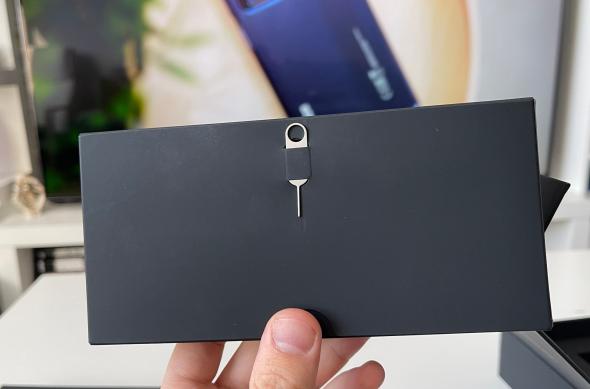 Honor Magic V2 - Unboxing: Honor-Magic-V2-Unboxing_006.jpg
