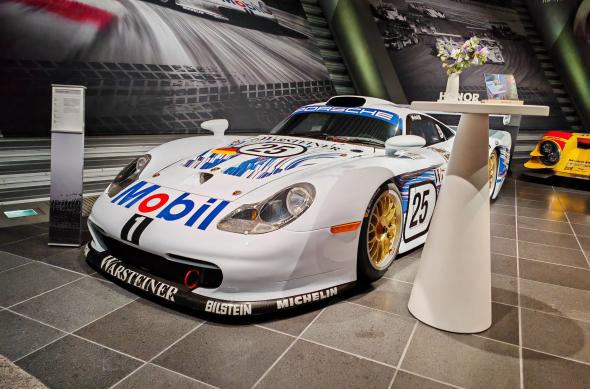Honor Magic V2 - Mostre Foto: Honor-Magic-V2-Porsche_017.jpg