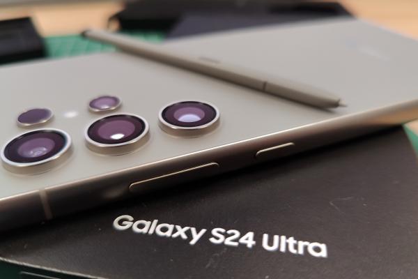Samsung Galaxy S24 Ultra unboxing: primele impresii mai mult decât cimentate acum, ce e special? (Video)