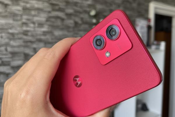 Motorola Moto G84 5G: Camera are câteva surprize, chiar şi faţă de Moto-uri mai răsărite
