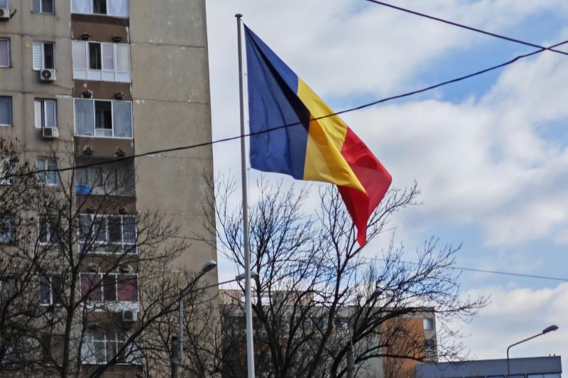 Honor Magic V2 - Galerie foto Mobilissimo.ro: Honor-Magic-V2-Culori_005.jpg