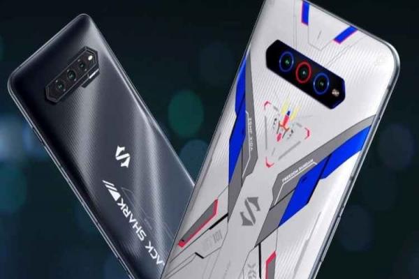 AnTuTu publică top 10 telefoane high end şi midrange pe noiembrie 2021: Snapdragon 888+ taie şi spânzură