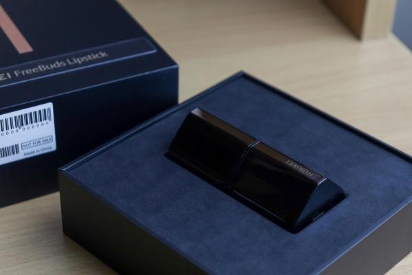 Huawei FreeBuds Lipstick - Unboxing