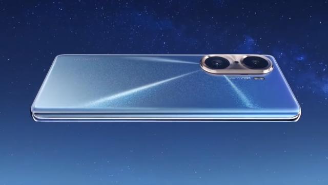 <b>Honor 60 se lasă admirat într-un teaser video detaliat înainte de debut; Surprinde printr-un spate strălucitor și prin display-ul său curbat</b>La începutul acestei săptămâni am aflat că Honor va lansa noua serie de telefoane, Honor 60, pe 1 decembrie în China. Până acum am văzut smartphone-ul în mai multe ipostaze, prin intermediul teaserelor postate de către companie