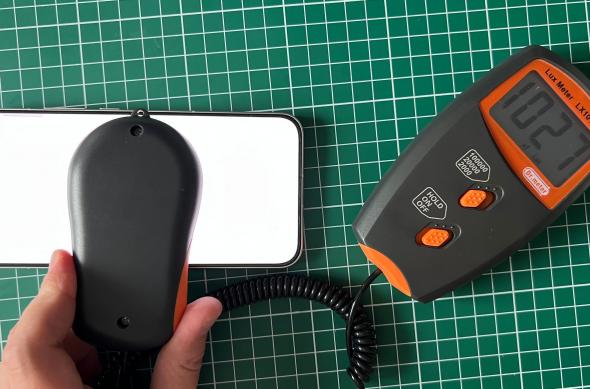 OPPO Reno14 - Test luminozitate: Luminozitate (4).jpg