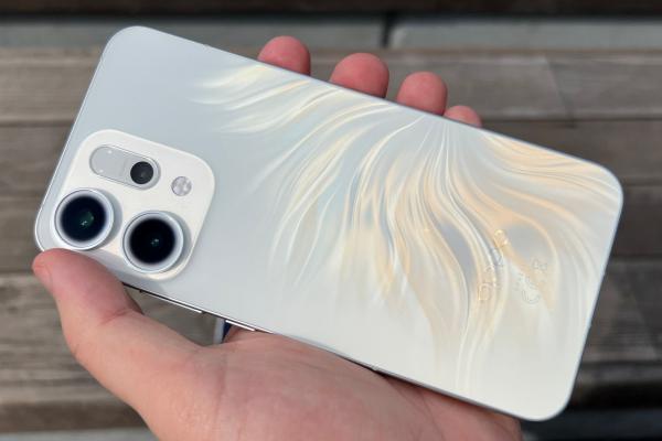 OPPO Reno14 5G review detaliat în limba română (evaluare Mobilissimo)
